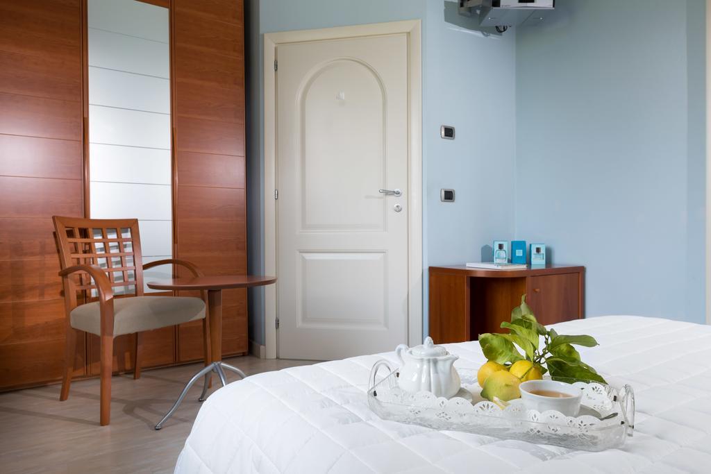 Torre Degli Ulivi Bed & Breakfast